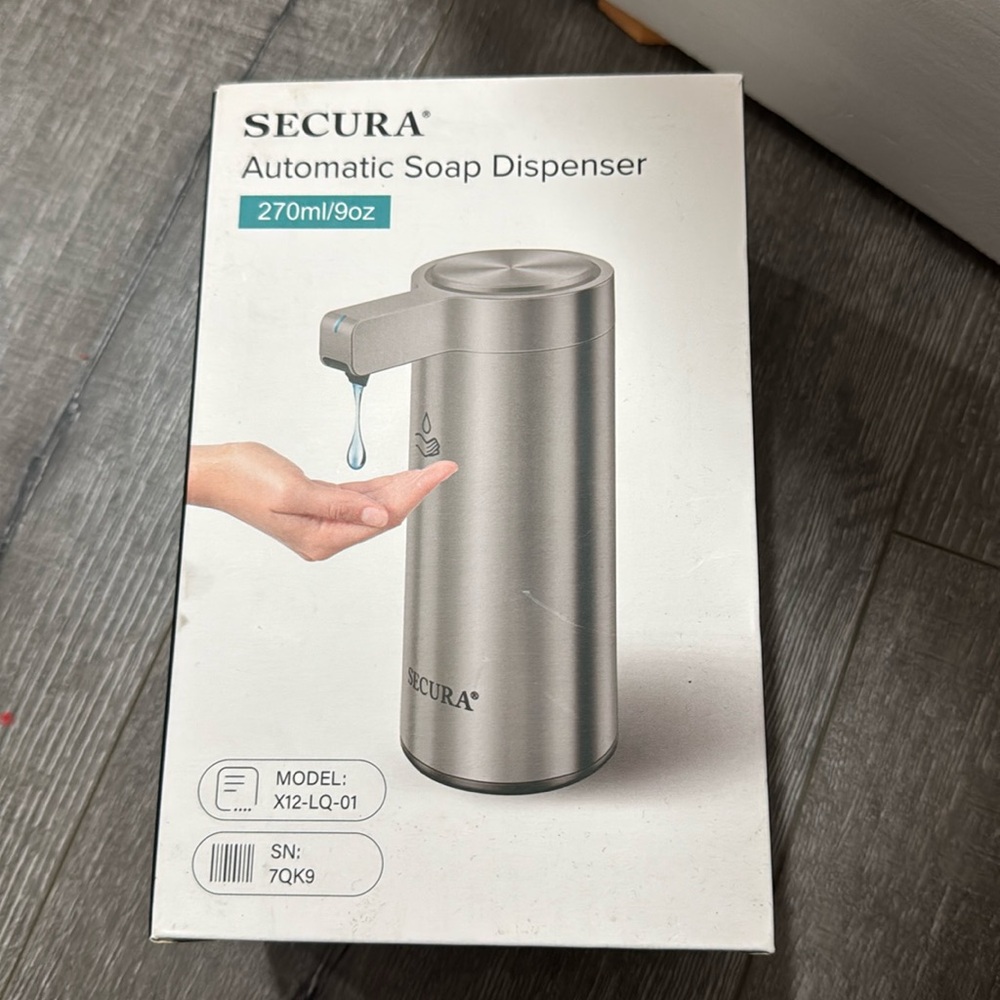 Automatic soap dispenser